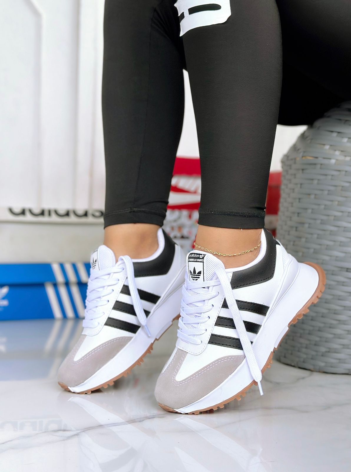 Deportivos Adi Dama para toda ocasion