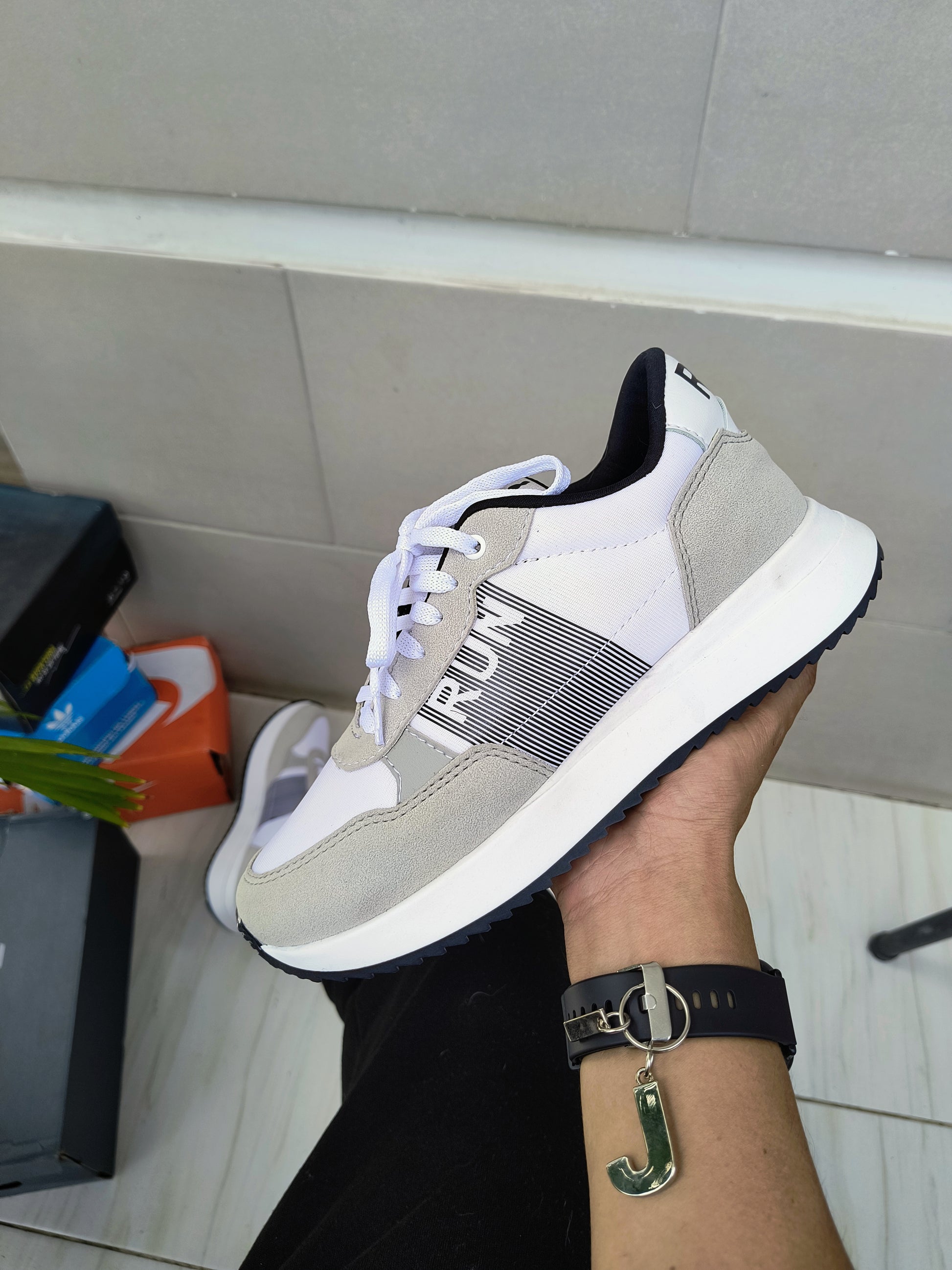 NUEVOS sport deportivos unisex para toda ocasion KAY
