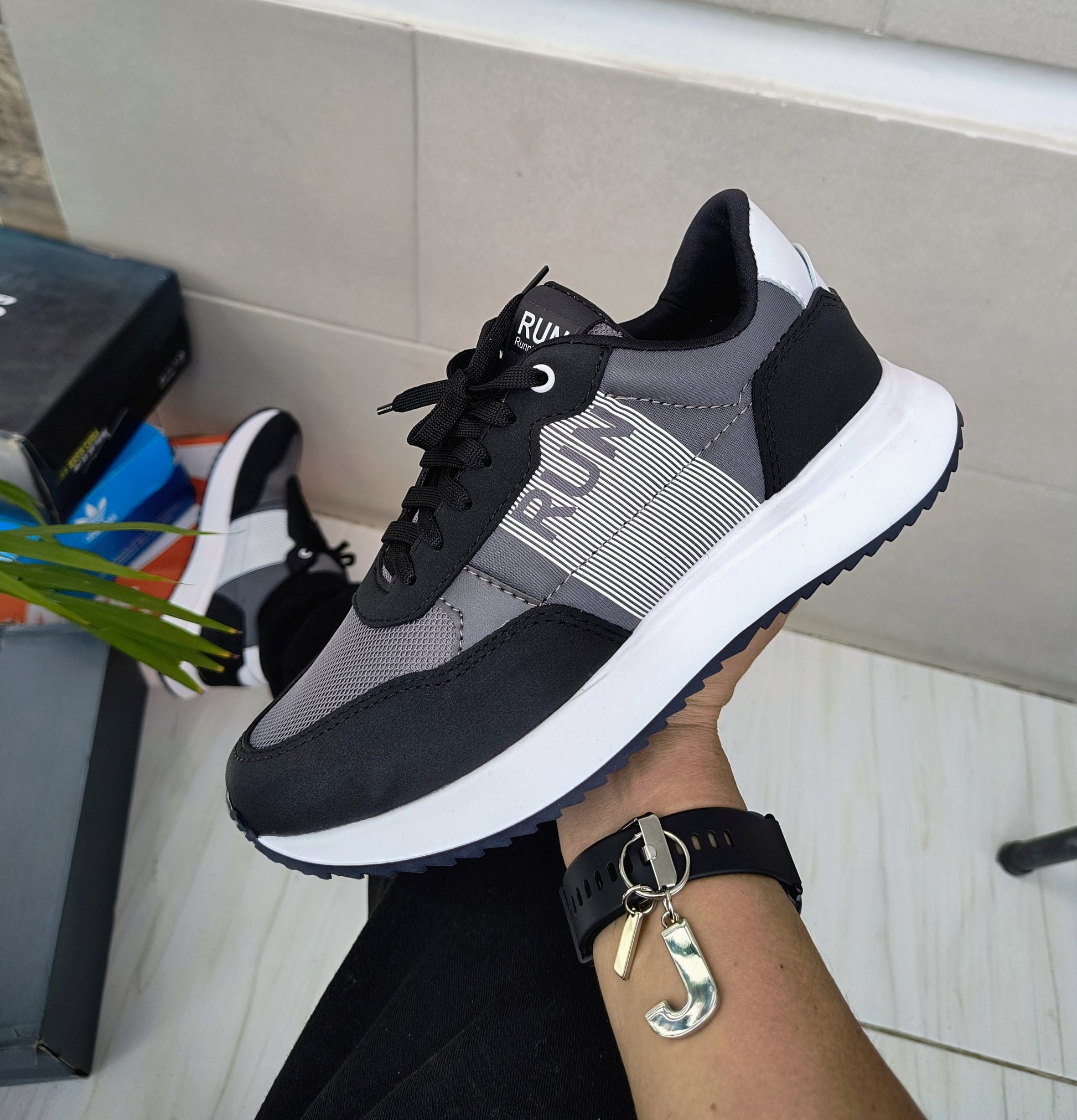NUEVOS sport deportivos unisex para toda ocasion KAY