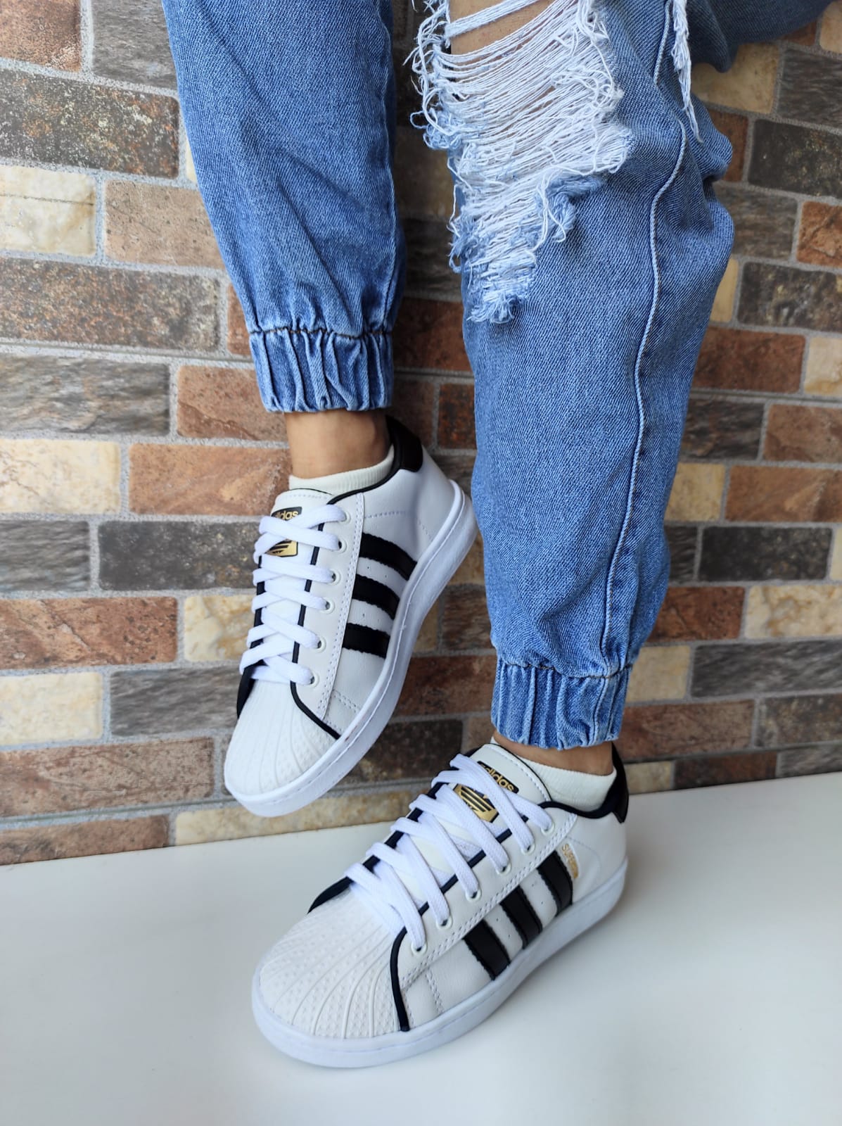 Clasico Superstar deportivos para toda ocasion