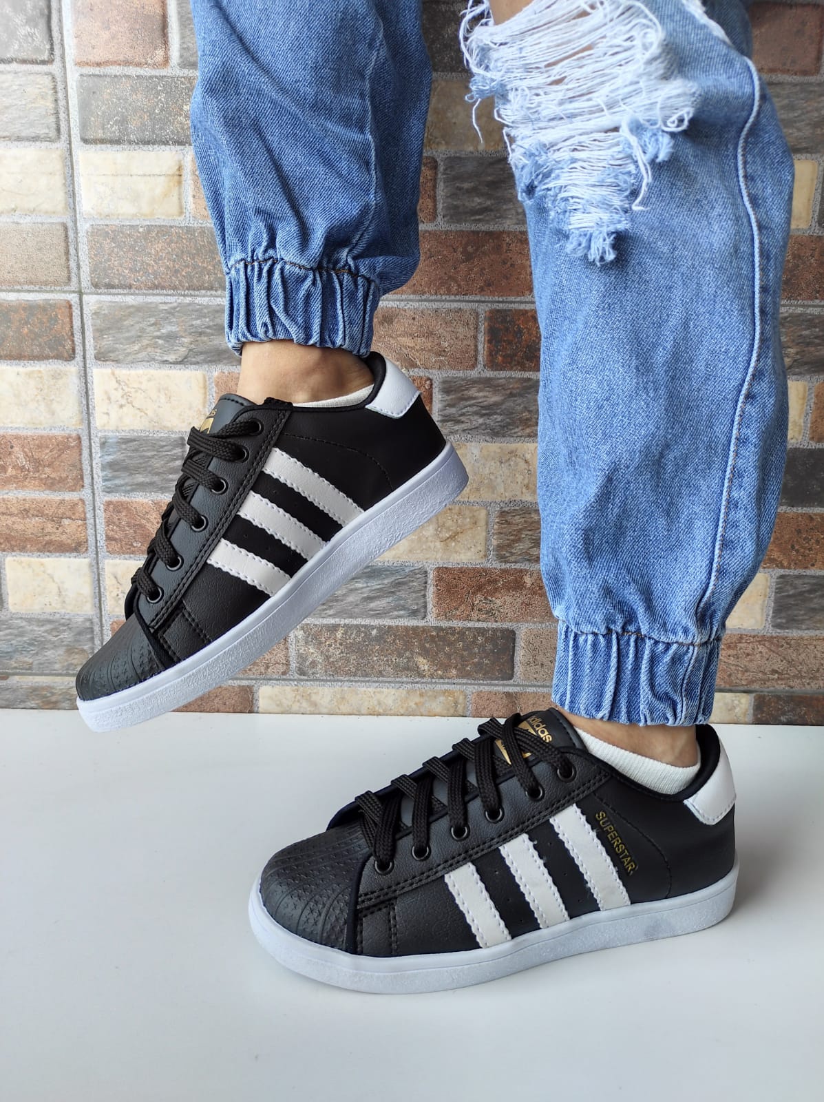 Clasico Superstar deportivos para toda ocasion